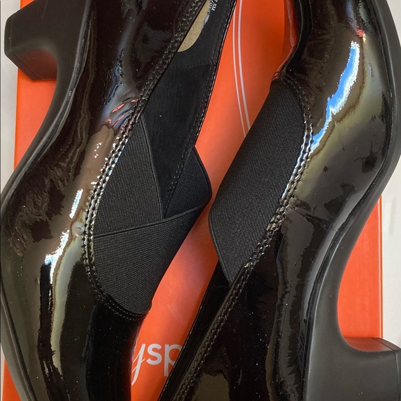 NWT easy spirit size 7.5 - Picture 5 of 6